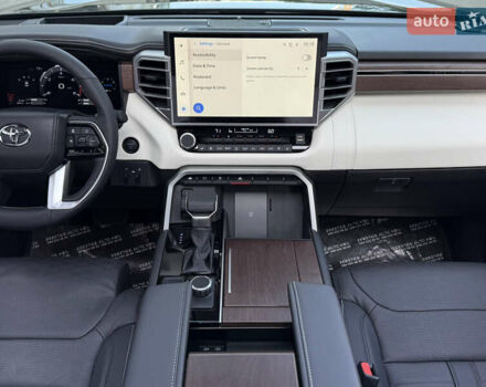 Черный Тойота Секвойя, объемом двигателя 3.5 л и пробегом 1 тыс. км за 150000 $, фото 65 на Automoto.ua