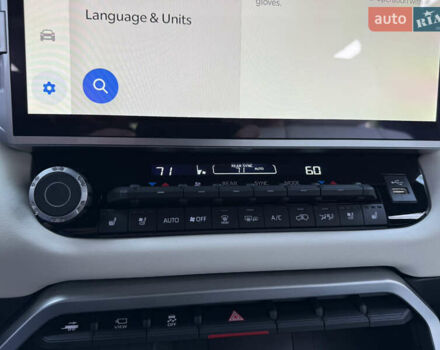 Черный Тойота Секвойя, объемом двигателя 3.5 л и пробегом 1 тыс. км за 150000 $, фото 81 на Automoto.ua