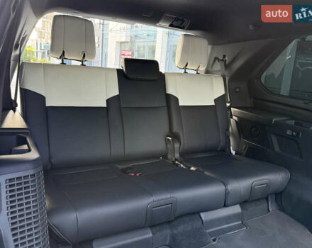 Черный Тойота Секвойя, объемом двигателя 3.5 л и пробегом 1 тыс. км за 150000 $, фото 55 на Automoto.ua