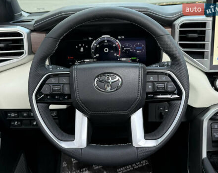 Черный Тойота Секвойя, объемом двигателя 3.5 л и пробегом 1 тыс. км за 150000 $, фото 67 на Automoto.ua