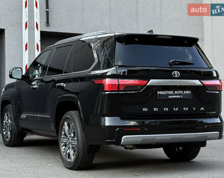 Черный Тойота Секвойя, объемом двигателя 3.5 л и пробегом 1 тыс. км за 150000 $, фото 22 на Automoto.ua