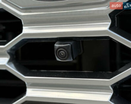 Черный Тойота Секвойя, объемом двигателя 3.5 л и пробегом 1 тыс. км за 150000 $, фото 33 на Automoto.ua