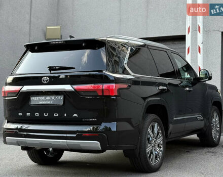 Черный Тойота Секвойя, объемом двигателя 3.5 л и пробегом 1 тыс. км за 150000 $, фото 21 на Automoto.ua