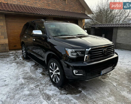 Черный Тойота Секвойя, объемом двигателя 5.7 л и пробегом 360 тыс. км за 21200 $, фото 1 на Automoto.ua