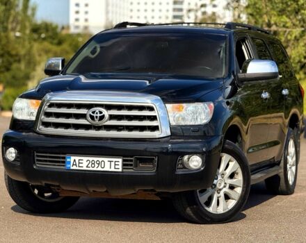 Черный Тойота Секвойя, объемом двигателя 5.7 л и пробегом 182 тыс. км за 17500 $, фото 1 на Automoto.ua