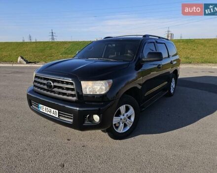 Черный Тойота Секвойя, объемом двигателя 5.66 л и пробегом 310 тыс. км за 21500 $, фото 1 на Automoto.ua
