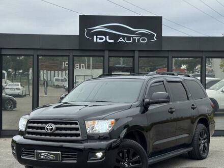 Черный Тойота Секвойя, объемом двигателя 4.6 л и пробегом 270 тыс. км за 21900 $, фото 1 на Automoto.ua