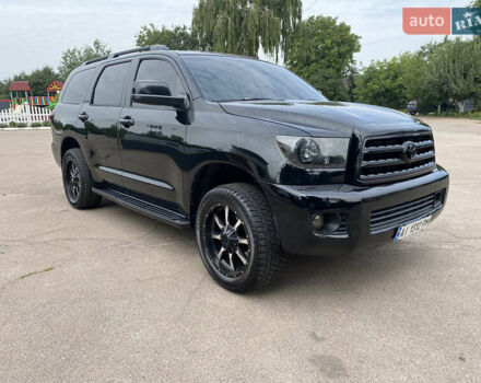 Чорний Тойота Секвойя, об'ємом двигуна 5.7 л та пробігом 257 тис. км за 30500 $, фото 1 на Automoto.ua