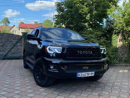 Тойота Секвойя 2017 у Києві на Automoto.ua Чорний Тойота Секвойя, об'ємом двигуна 5.66 л та пробігом 110 тис. км за 35400 $, фото 1 на Automoto.ua