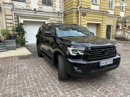 Тойота Секвойя 2018 в Киеве на Automoto.ua Черный Тойота Секвойя, объемом двигателя 0 л и пробегом 117 тыс. км за 54000 $, фото 1 на Automoto.ua