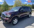 Фиолетовый Тойота Секвойя, объемом двигателя 5.7 л и пробегом 170 тыс. км за 29800 $, фото 1 на Automoto.ua