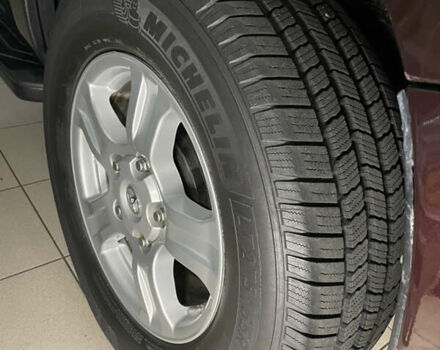 Фиолетовый Тойота Секвойя, объемом двигателя 5.7 л и пробегом 170 тыс. км за 29800 $, фото 17 на Automoto.ua