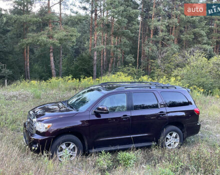 Фиолетовый Тойота Секвойя, объемом двигателя 5.7 л и пробегом 170 тыс. км за 29800 $, фото 64 на Automoto.ua
