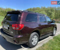 Фиолетовый Тойота Секвойя, объемом двигателя 5.7 л и пробегом 170 тыс. км за 29800 $, фото 3 на Automoto.ua