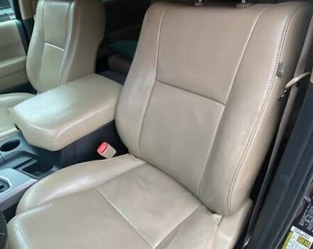 Фіолетовий Тойота Секвойя, об'ємом двигуна 5.66 л та пробігом 360 тис. км за 22000 $, фото 18 на Automoto.ua