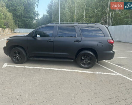 Червоний Тойота Секвойя, об'ємом двигуна 5.66 л та пробігом 120 тис. км за 47700 $, фото 10 на Automoto.ua