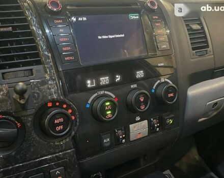 Тойота Секвойя, об'ємом двигуна 0 л та пробігом 200 тис. км за 30000 $, фото 27 на Automoto.ua