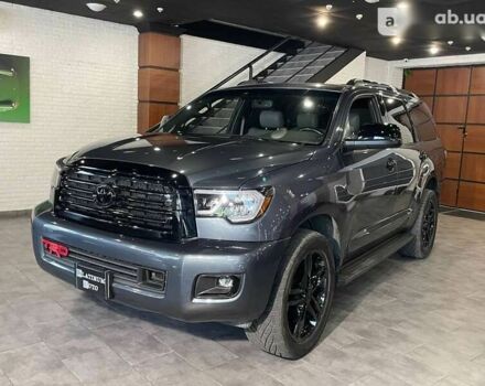 Тойота Секвойя, об'ємом двигуна 0 л та пробігом 200 тис. км за 30000 $, фото 2 на Automoto.ua