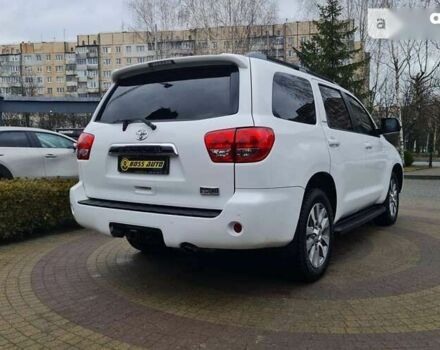 Тойота Секвойя, об'ємом двигуна 5.7 л та пробігом 163 тис. км за 30000 $, фото 4 на Automoto.ua