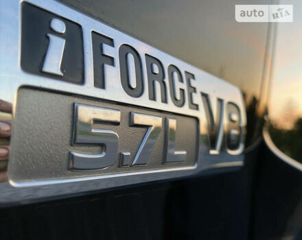 Тойота Секвойя, объемом двигателя 5.7 л и пробегом 200 тыс. км за 21500 $, фото 26 на Automoto.ua