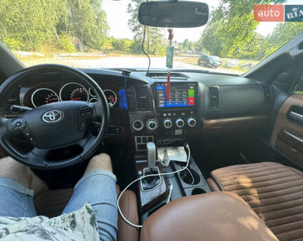 Тойота Секвойя, объемом двигателя 5.7 л и пробегом 375 тыс. км за 23500 $, фото 7 на Automoto.ua