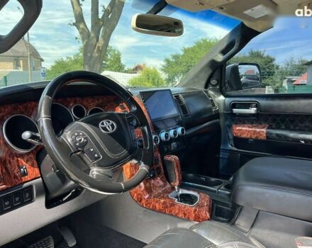 Тойота Секвойя, объемом двигателя 0 л и пробегом 416 тыс. км за 22000 $, фото 9 на Automoto.ua