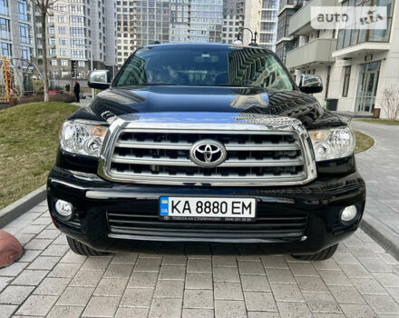 Тойота Секвойя, об'ємом двигуна 5.7 л та пробігом 290 тис. км за 23900 $, фото 1 на Automoto.ua