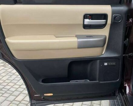 Тойота Секвойя, объемом двигателя 0 л и пробегом 360 тыс. км за 22500 $, фото 29 на Automoto.ua