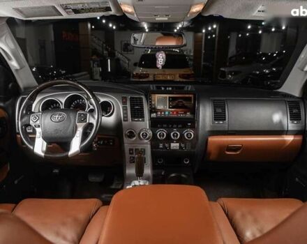 Тойота Секвойя, об'ємом двигуна 5.7 л та пробігом 330 тис. км за 34900 $, фото 26 на Automoto.ua
