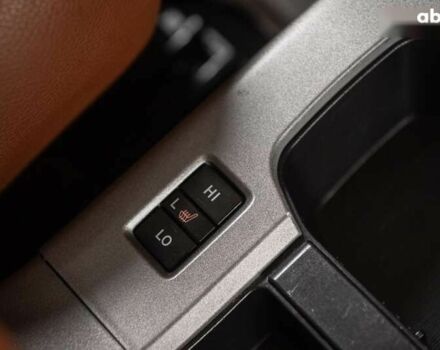 Тойота Секвойя, об'ємом двигуна 5.7 л та пробігом 330 тис. км за 34900 $, фото 12 на Automoto.ua