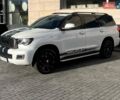 Тойота Секвойя, об'ємом двигуна 5.7 л та пробігом 235 тис. км за 29990 $, фото 1 на Automoto.ua