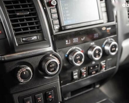 Тойота Секвойя, объемом двигателя 0 л и пробегом 48 тыс. км за 46900 $, фото 26 на Automoto.ua