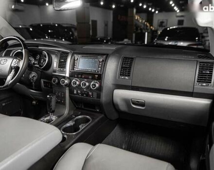 Тойота Секвойя, объемом двигателя 0 л и пробегом 48 тыс. км за 46900 $, фото 16 на Automoto.ua
