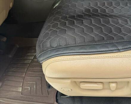 Тойота Секвойя, объемом двигателя 5.7 л и пробегом 130 тыс. км за 43700 $, фото 30 на Automoto.ua