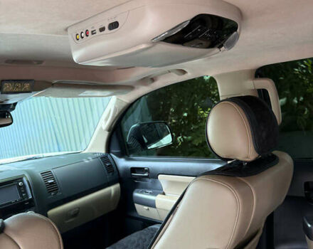 Тойота Секвойя, объемом двигателя 5.7 л и пробегом 130 тыс. км за 43700 $, фото 22 на Automoto.ua