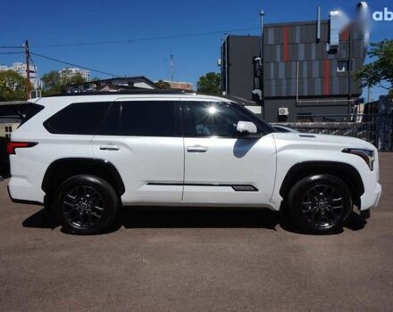 Тойота Секвойя, объемом двигателя 0 л и пробегом 16 тыс. км за 119000 $, фото 3 на Automoto.ua