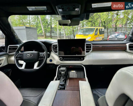Тойота Секвойя, объемом двигателя 3.45 л и пробегом 50 тыс. км за 127777 $, фото 16 на Automoto.ua