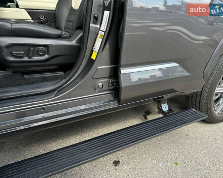 Тойота Секвойя, объемом двигателя 3.45 л и пробегом 50 тыс. км за 127777 $, фото 5 на Automoto.ua