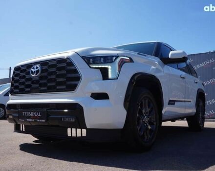 Тойота Секвойя, объемом двигателя 0 л и пробегом 16 тыс. км за 119000 $, фото 8 на Automoto.ua