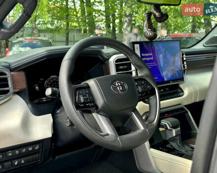 Тойота Секвойя, объемом двигателя 3.45 л и пробегом 50 тыс. км за 127777 $, фото 6 на Automoto.ua