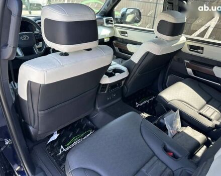 Тойота Секвойя, объемом двигателя 0 л и пробегом 2 тыс. км за 160000 $, фото 28 на Automoto.ua