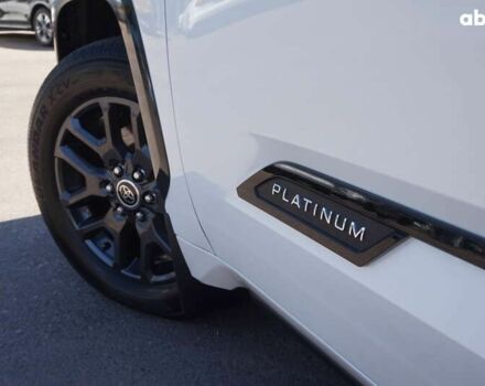 Тойота Секвойя, объемом двигателя 0 л и пробегом 16 тыс. км за 119000 $, фото 14 на Automoto.ua