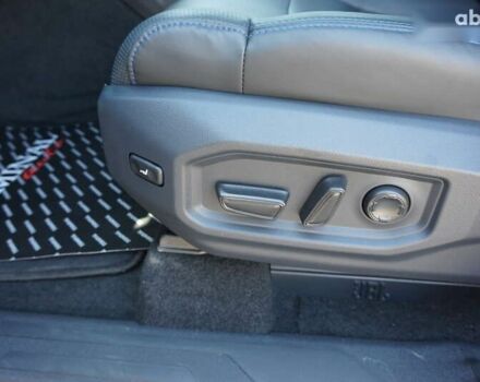 Тойота Секвойя, объемом двигателя 0 л и пробегом 16 тыс. км за 119000 $, фото 23 на Automoto.ua