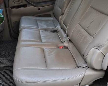 Серый Тойота Секвойя, объемом двигателя 4.7 л и пробегом 300 тыс. км за 11000 $, фото 20 на Automoto.ua