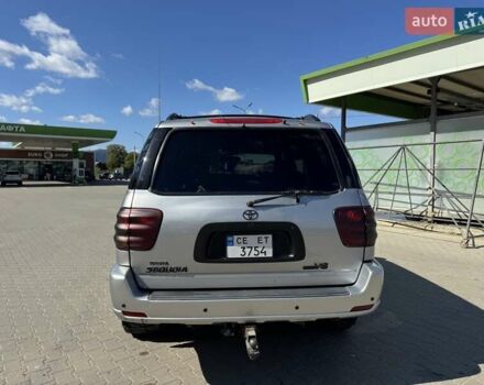 Серый Тойота Секвойя, объемом двигателя 4.7 л и пробегом 286 тыс. км за 14700 $, фото 6 на Automoto.ua