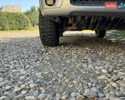 Серый Тойота Секвойя, объемом двигателя 4.7 л и пробегом 286 тыс. км за 14700 $, фото 21 на Automoto.ua