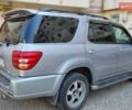 Серый Тойота Секвойя, объемом двигателя 4.7 л и пробегом 300 тыс. км за 11000 $, фото 9 на Automoto.ua