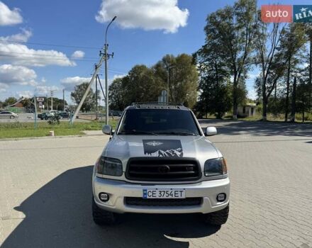 Серый Тойота Секвойя, объемом двигателя 4.7 л и пробегом 286 тыс. км за 14700 $, фото 1 на Automoto.ua