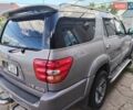 Сірий Тойота Секвойя, об'ємом двигуна 4.7 л та пробігом 312 тис. км за 13750 $, фото 4 на Automoto.ua