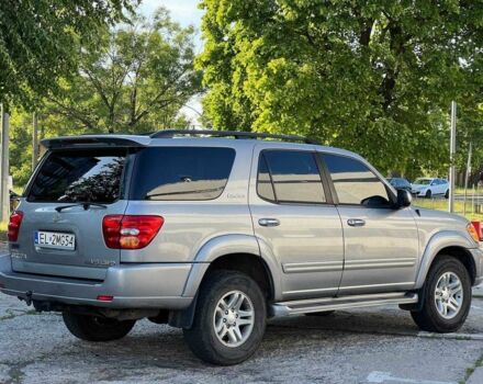 Тойота Секвойя 2003 в Киеве на Automoto.ua Серый Тойота Секвойя, объемом двигателя 4.7 л и пробегом 242 тыс. км за 6867 $, фото 1 на Automoto.ua